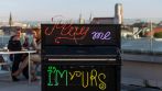 piano fies bei play me i am yours in muenchen