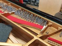 Piano Fies Klavierwerkstatt: Steinway Reparatur